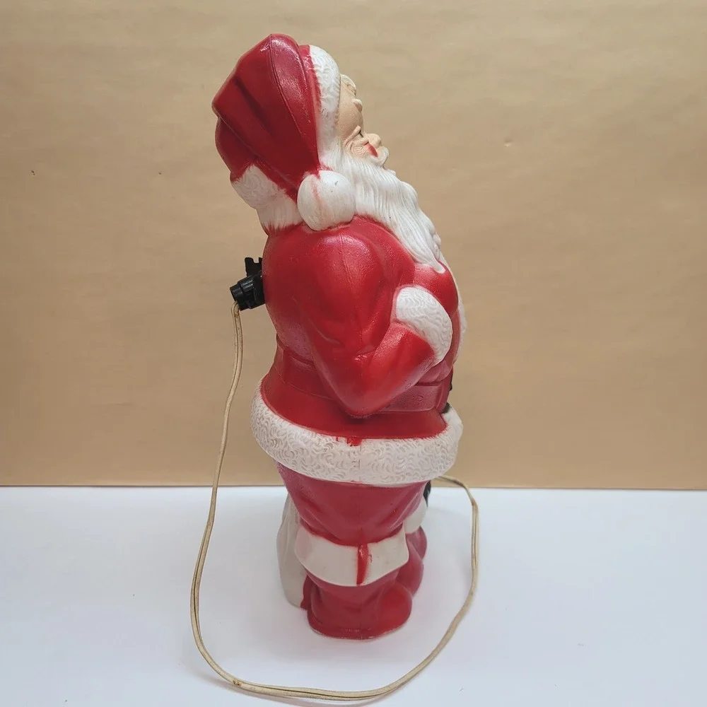 Vtg 1968 Empire Plastic Santa Claus Blow Mold Tabletop Light 13.25